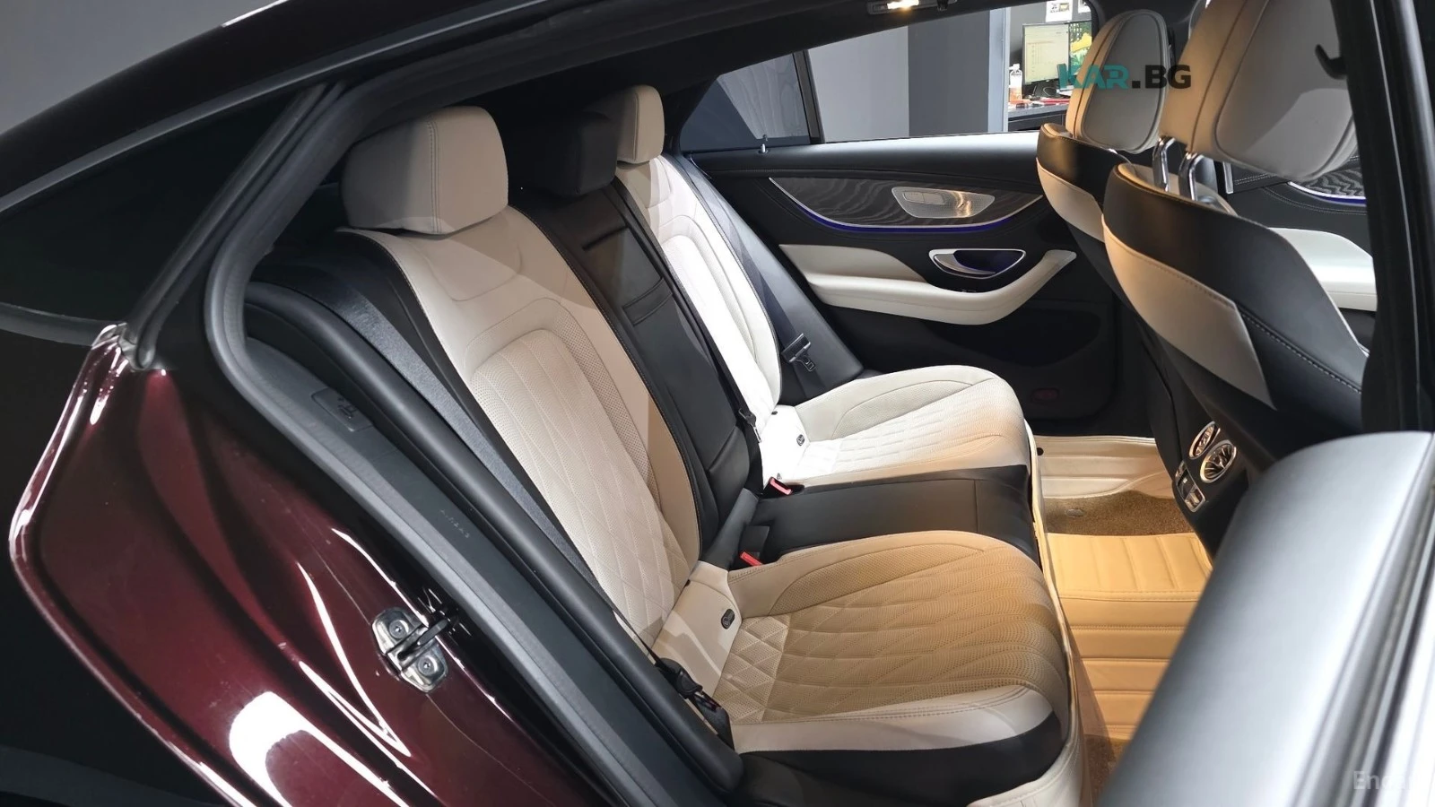 Mercedes-Benz AMG GT 43* 4MATIC+ * SPECIAL EDITION* , снимка 11 - Автомобили и джипове - 55266031