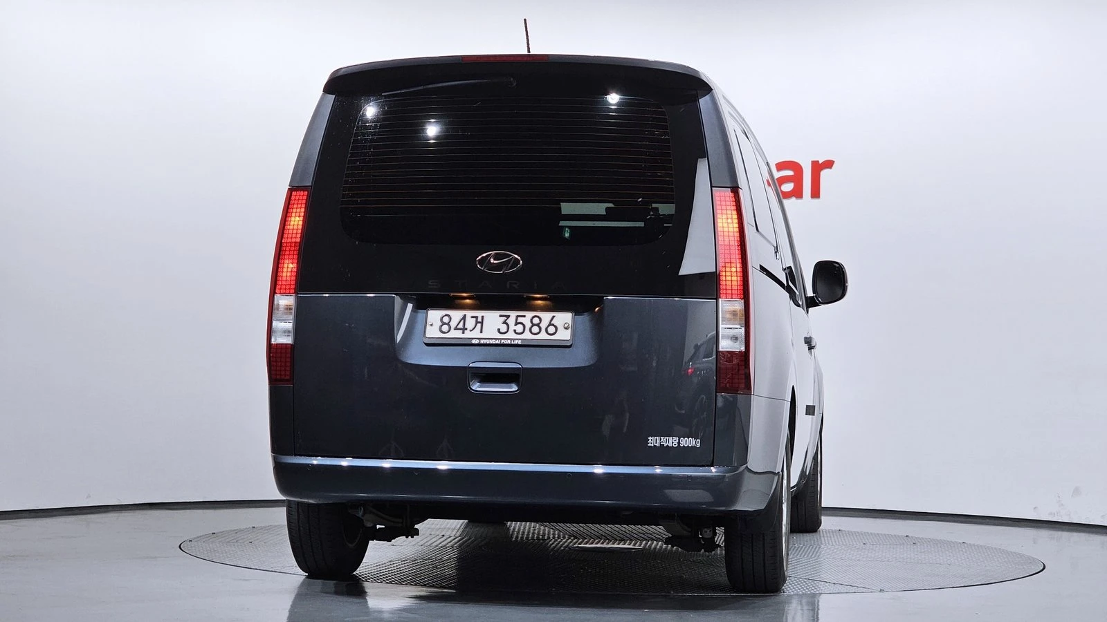 Hyundai Staria Modern* BLIND SPOT* ПОДГРЕВ ВОЛАН* КРАЙНА ЦЕНА, снимка 4 - Автомобили и джипове - 55367072