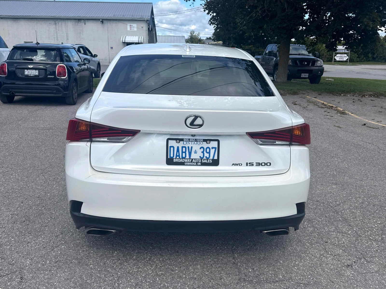 Lexus IS 300 * 4dr Sdn AWD * ���������� ��� ������������ ������ | Mobile.bg � ����������� 4