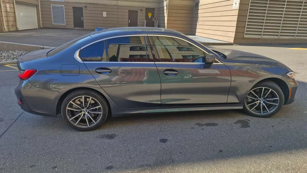 BMW 330 * 330i xDrive * CARFAX * ����������� *  | Mobile.bg � ����������� 4