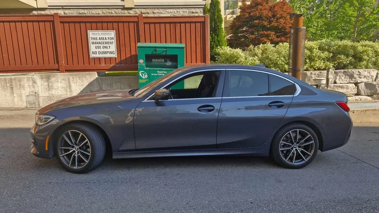 BMW 330 * 330i xDrive * CARFAX * ����������� *  | Mobile.bg � ����������� 3