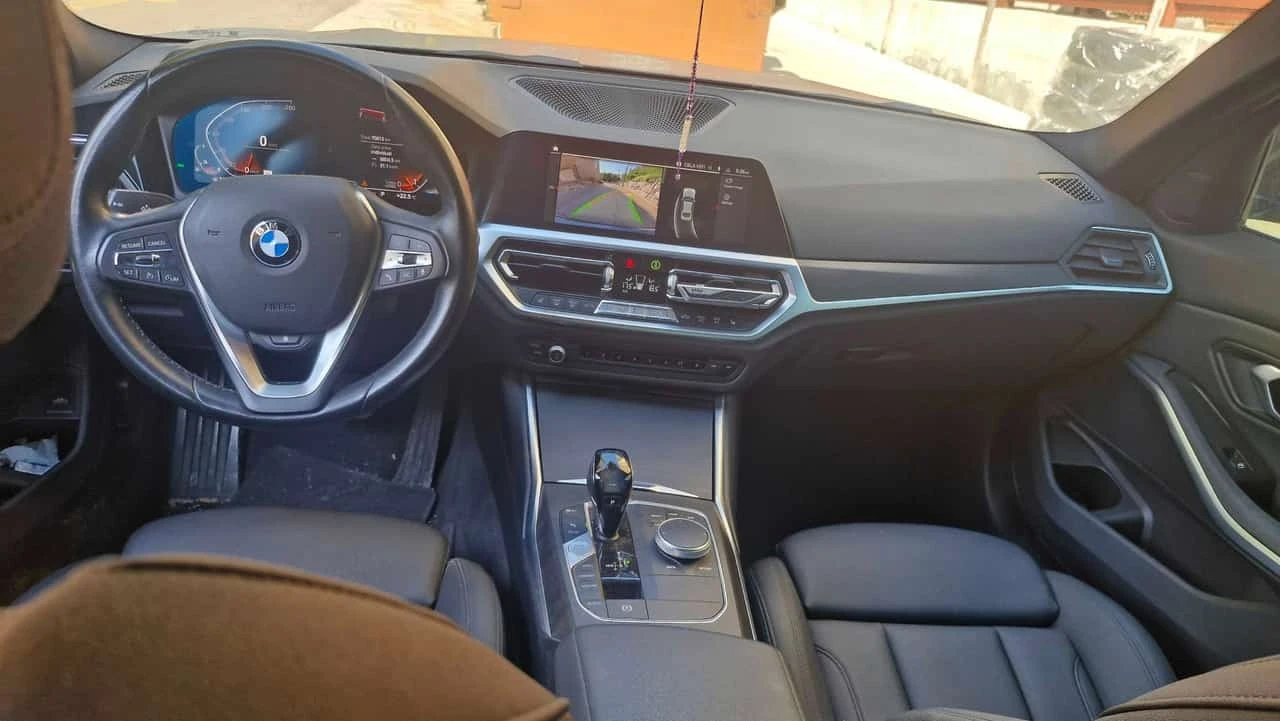 BMW 330 * 330i xDrive * CARFAX * ����������� *  | Mobile.bg � ����������� 9