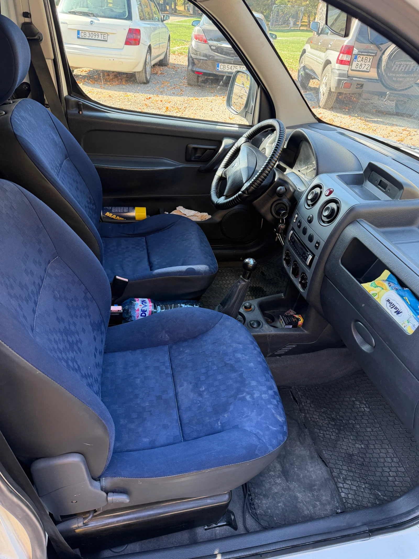 Peugeot Partner Товарен, снимка 7 - Автомобили и джипове - 56647224