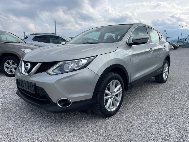 Nissan Qashqai 1.5 dci, снимка 1 - Автомобили и джипове - 46356297