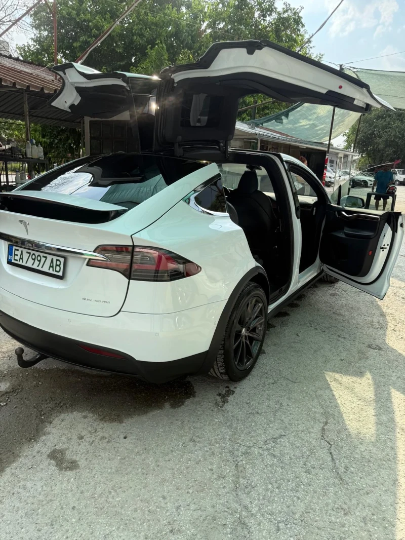 Tesla Model X, снимка 6 - Автомобили и джипове - 52245632