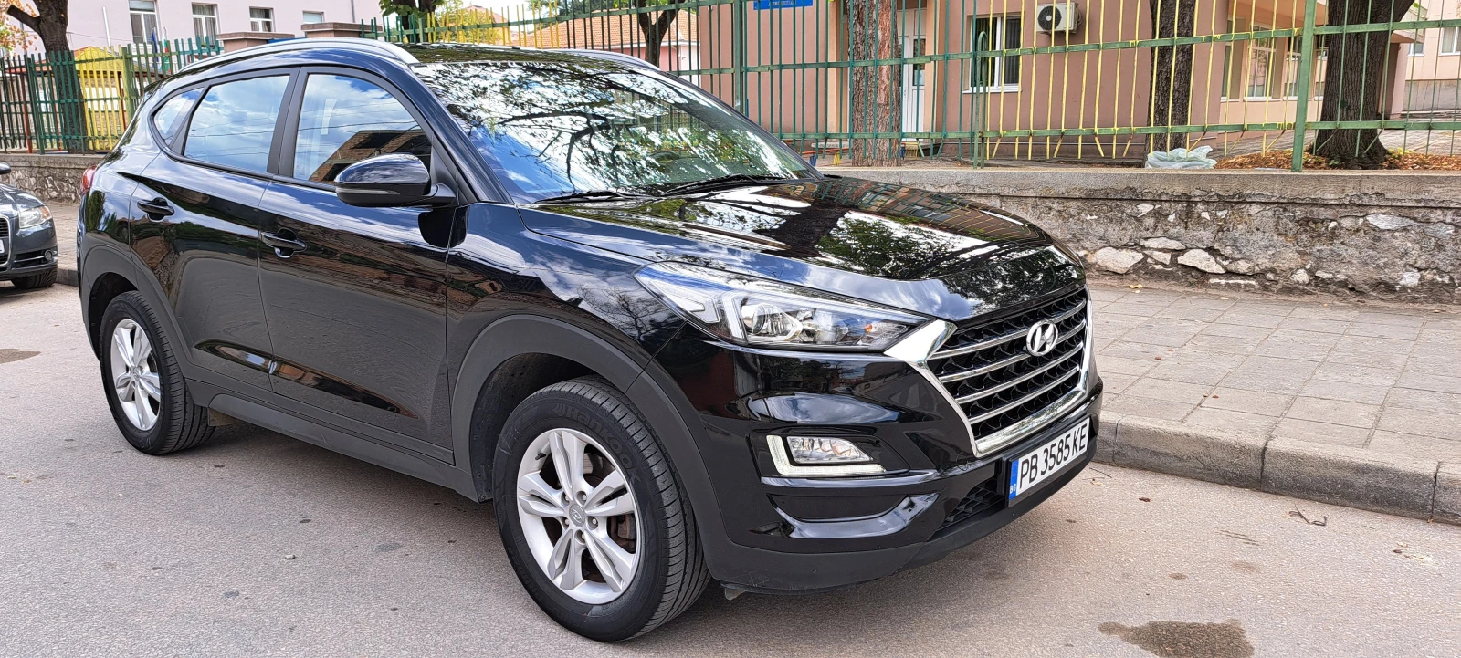 Hyundai Tucson 1.6 CRDI 4X4 H TRAC - изображение 3