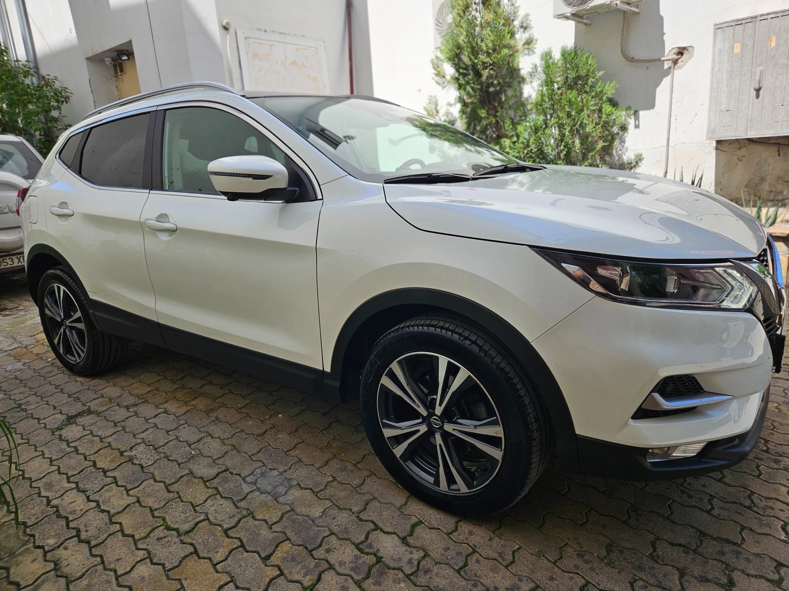 Nissan Qashqai 1.3 В ГАРАНЦИЯ - изображение 3