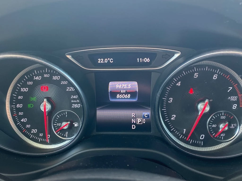 Mercedes-Benz GLA 250 * CARFAX * БЕЗ ПЪРВОНАЧАЛНА ВНОСКА - изображение 8