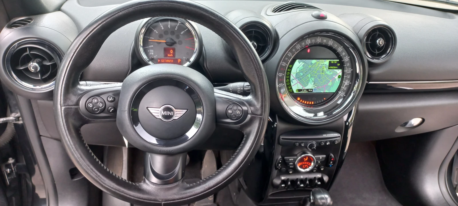 Mini Countryman NAVI-ПАНОРАМА-SWISS, снимка 12 - Автомобили и джипове - 52195589