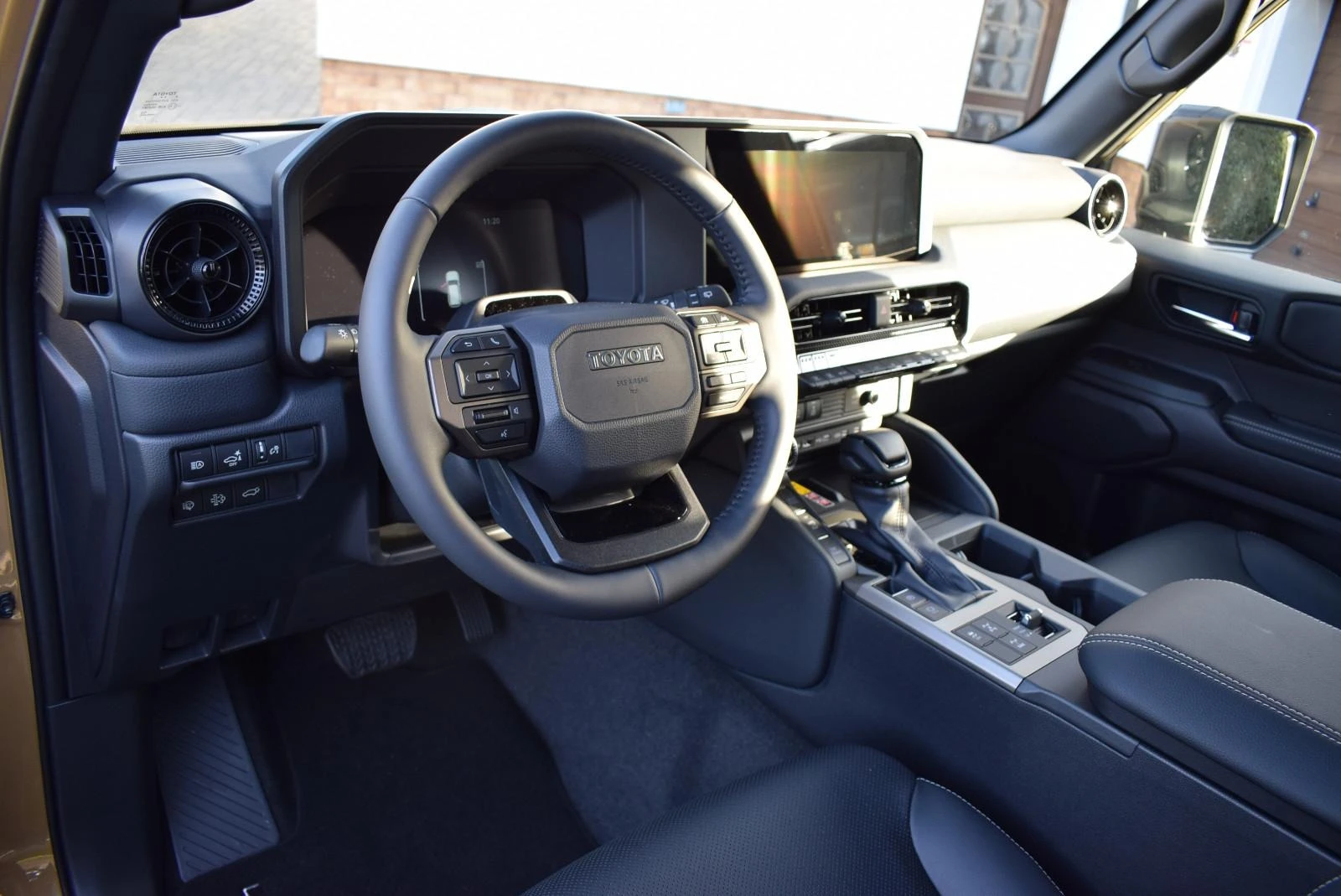 Toyota Land cruiser 250/2.8 D-4D/MILD HYBRID/EXECUTIVE/360/ - изображение 6