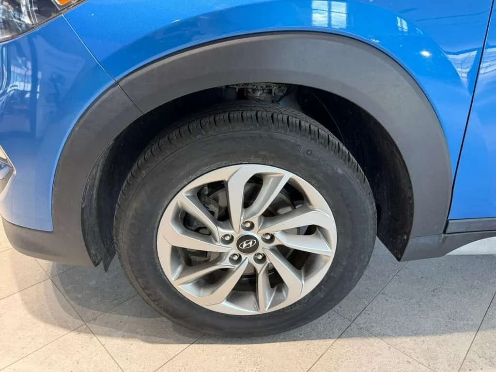 Hyundai Tucson * Low Km | * CARFAX * ЦЕНА ДО БГ, снимка 11 - Автомобили и джипове - 53847258