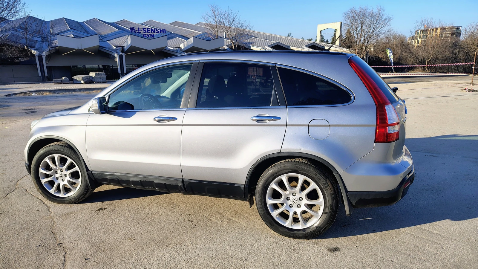 Honda Cr-v 2.0, снимка 2 - Автомобили и джипове - 53882156