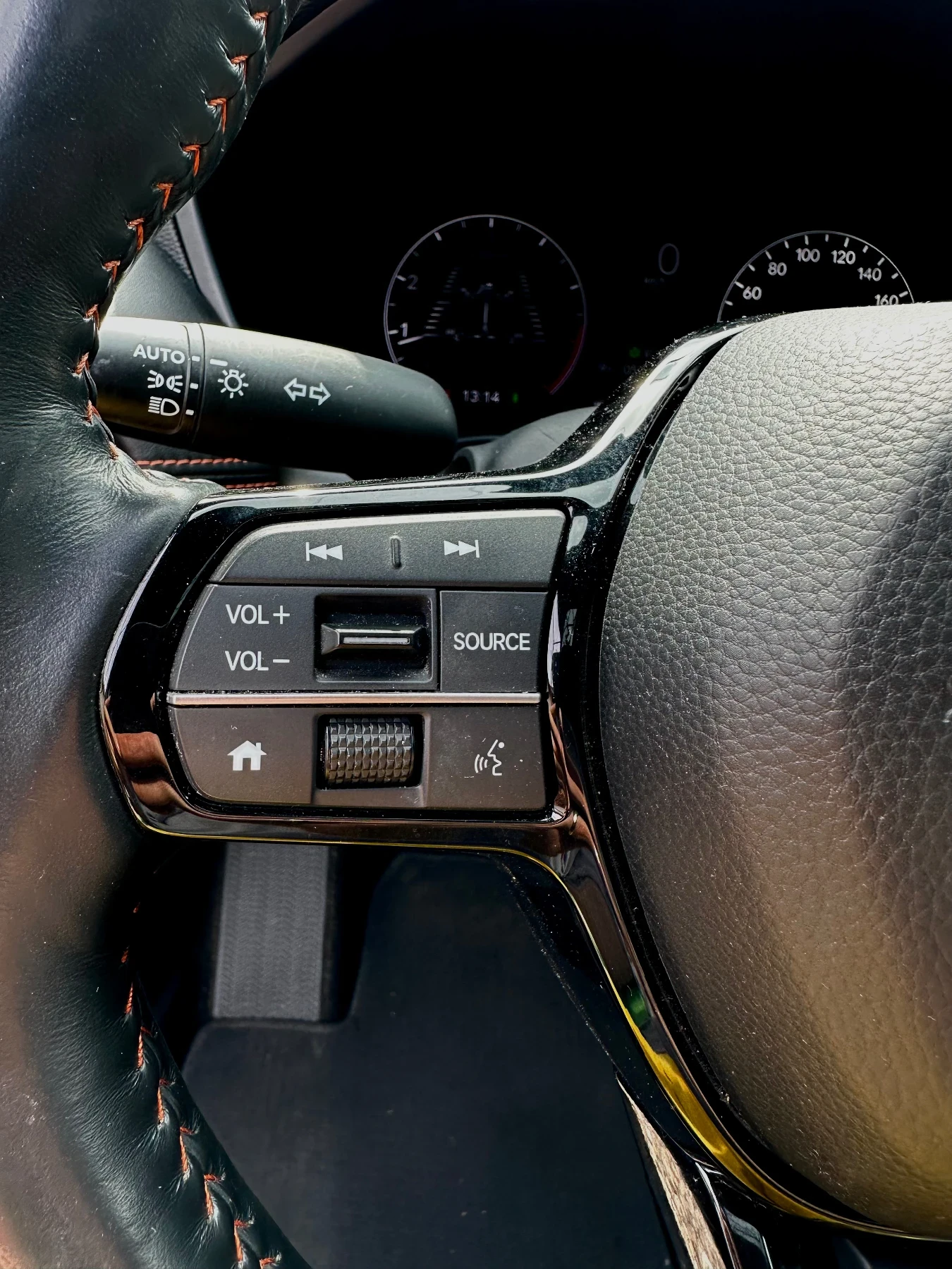 Honda Hr-v Sport 4x4 AWD, снимка 9 - Автомобили и джипове - 53990925