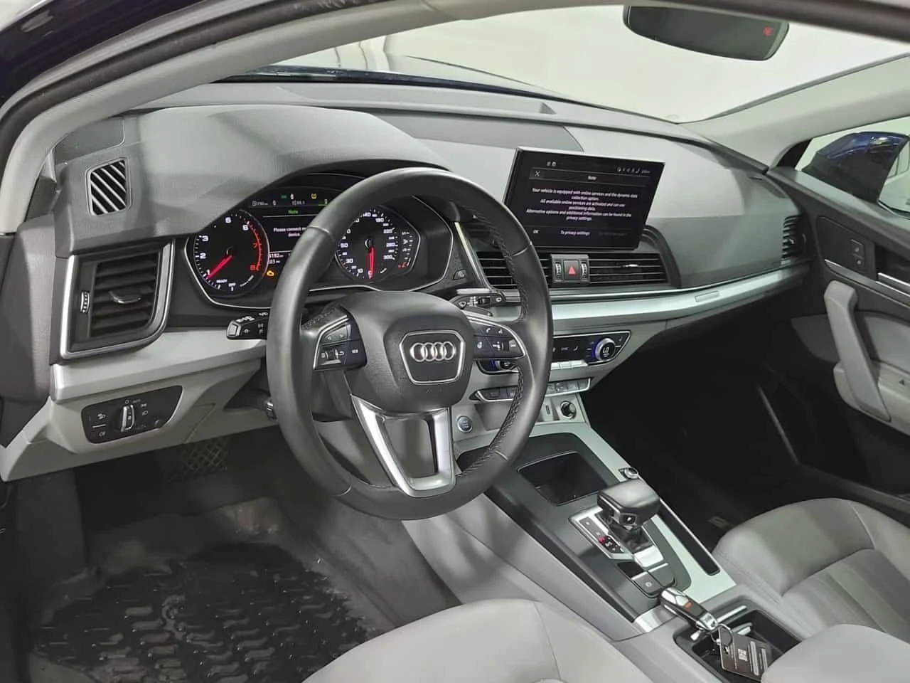 Audi Q5 * CARFAX * АВТОКРЕДИТ БЕЗ ПЪРВОНАЧАЛНА ВНОСКА, снимка 12 - Автомобили и джипове - 54787549