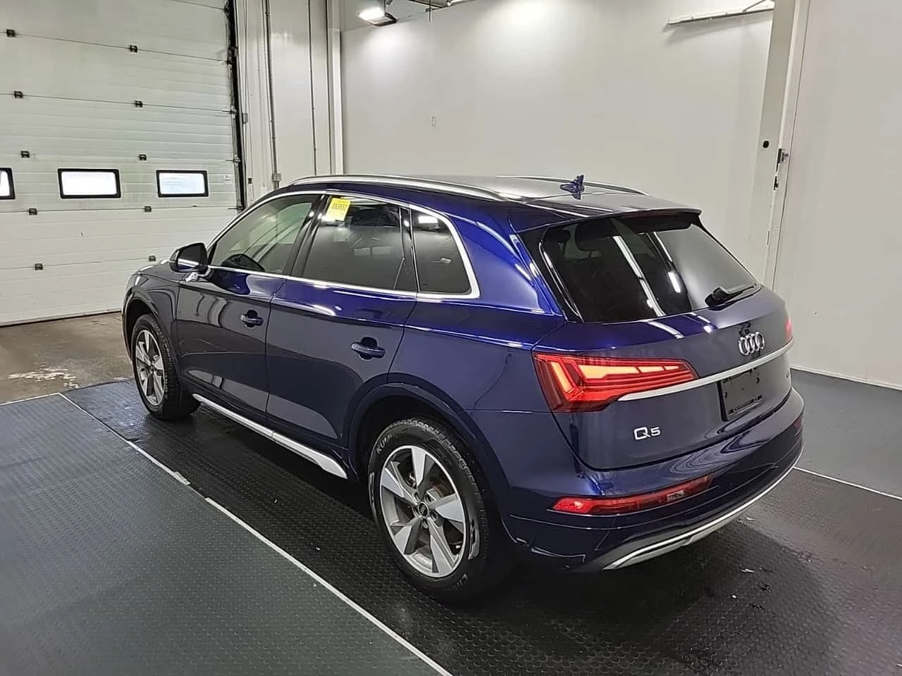 Audi Q5 * CARFAX * АВТОКРЕДИТ БЕЗ ПЪРВОНАЧАЛНА ВНОСКА, снимка 4 - Автомобили и джипове - 54787549