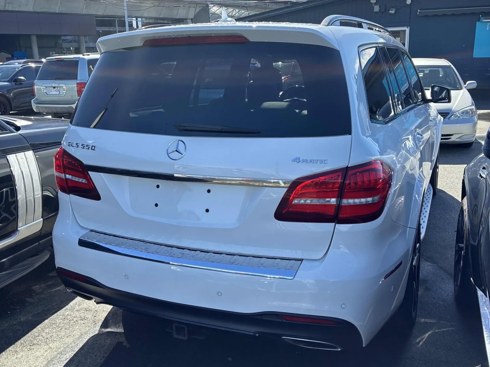 Mercedes-Benz GLS 4.7L V8* Bang&Olufsen Performance Suround* Въздух*, снимка 3 - Автомобили и джипове - 55024857
