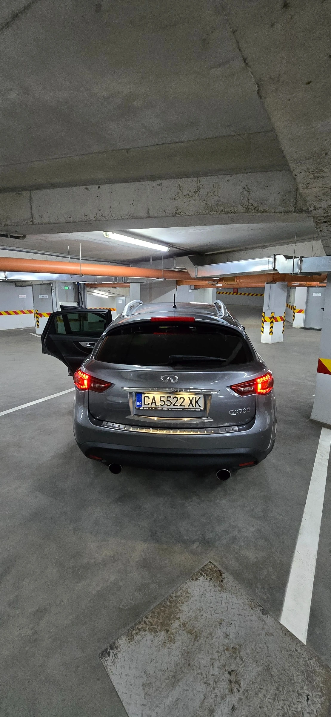 Infiniti QX70 S Premium, снимка 7 - Автомобили и джипове - 55342523