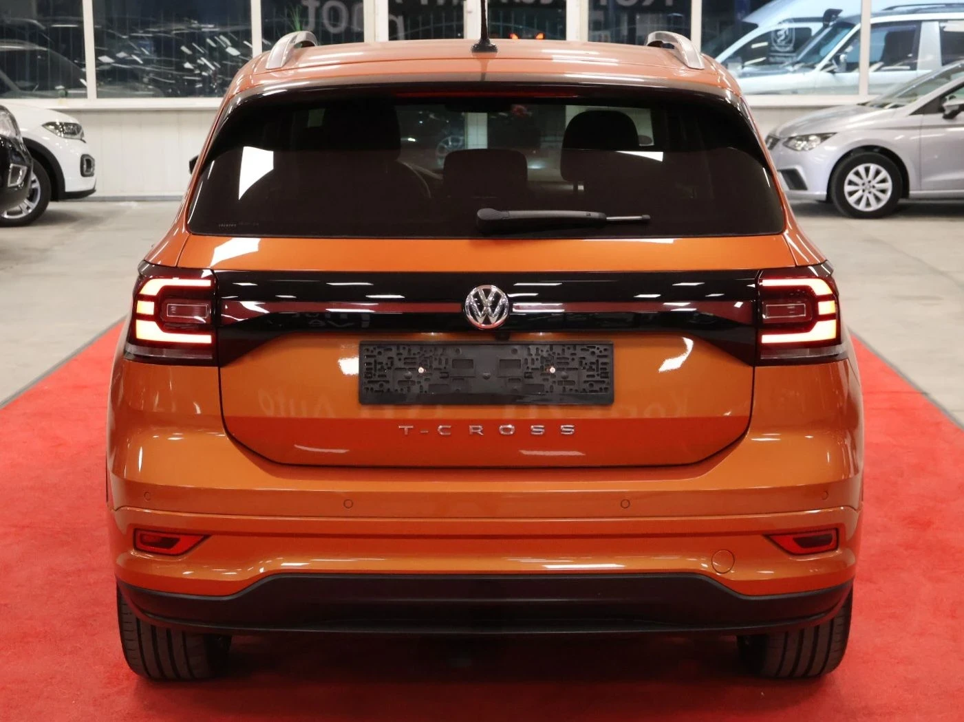 VW T-Cross 1.0 TSI | DSG7 | 70000 км., снимка 5 - Автомобили и джипове - 55431696
