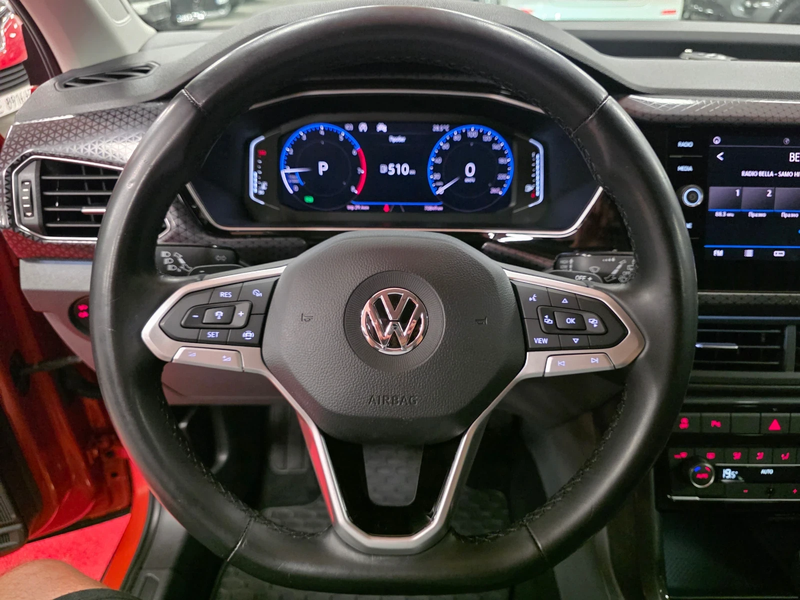 VW T-Cross 1.0 TSI | DSG7 | 70000 км., снимка 9 - Автомобили и джипове - 55431696
