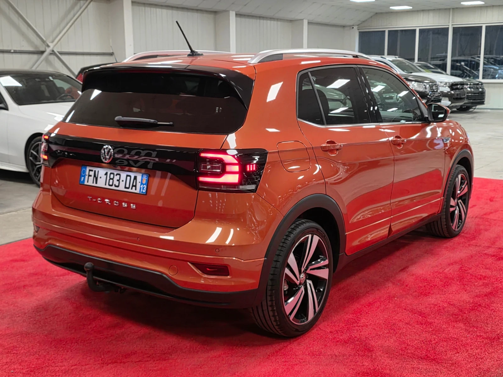 VW T-Cross 1.0 TSI | DSG7 | 70000 км., снимка 4 - Автомобили и джипове - 55431696