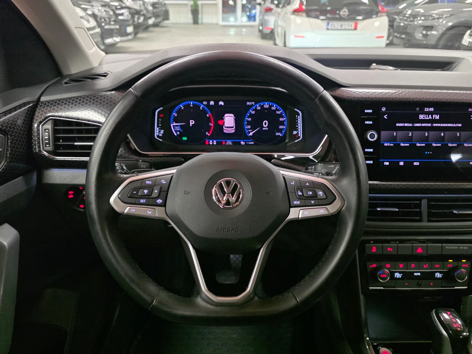 VW T-Cross 1.0 TSI | DSG7 | 70000 км., снимка 8 - Автомобили и джипове - 55431696