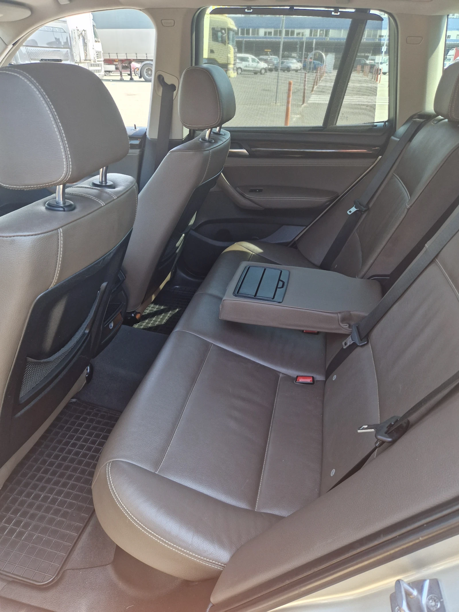 BMW X3 2.8 xdrive, снимка 11 - Автомобили и джипове - 55571806