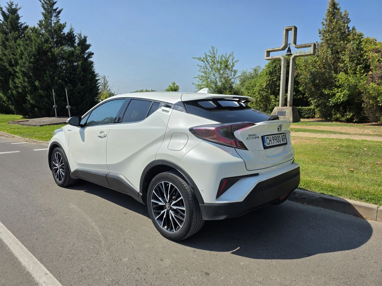 Toyota C-HR, снимка 3 - Автомобили и джипове - 55803215