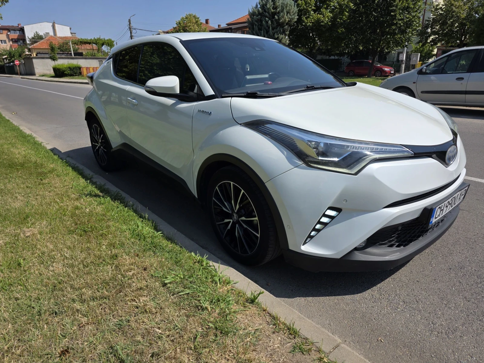 Toyota C-HR, снимка 4 - Автомобили и джипове - 55803215