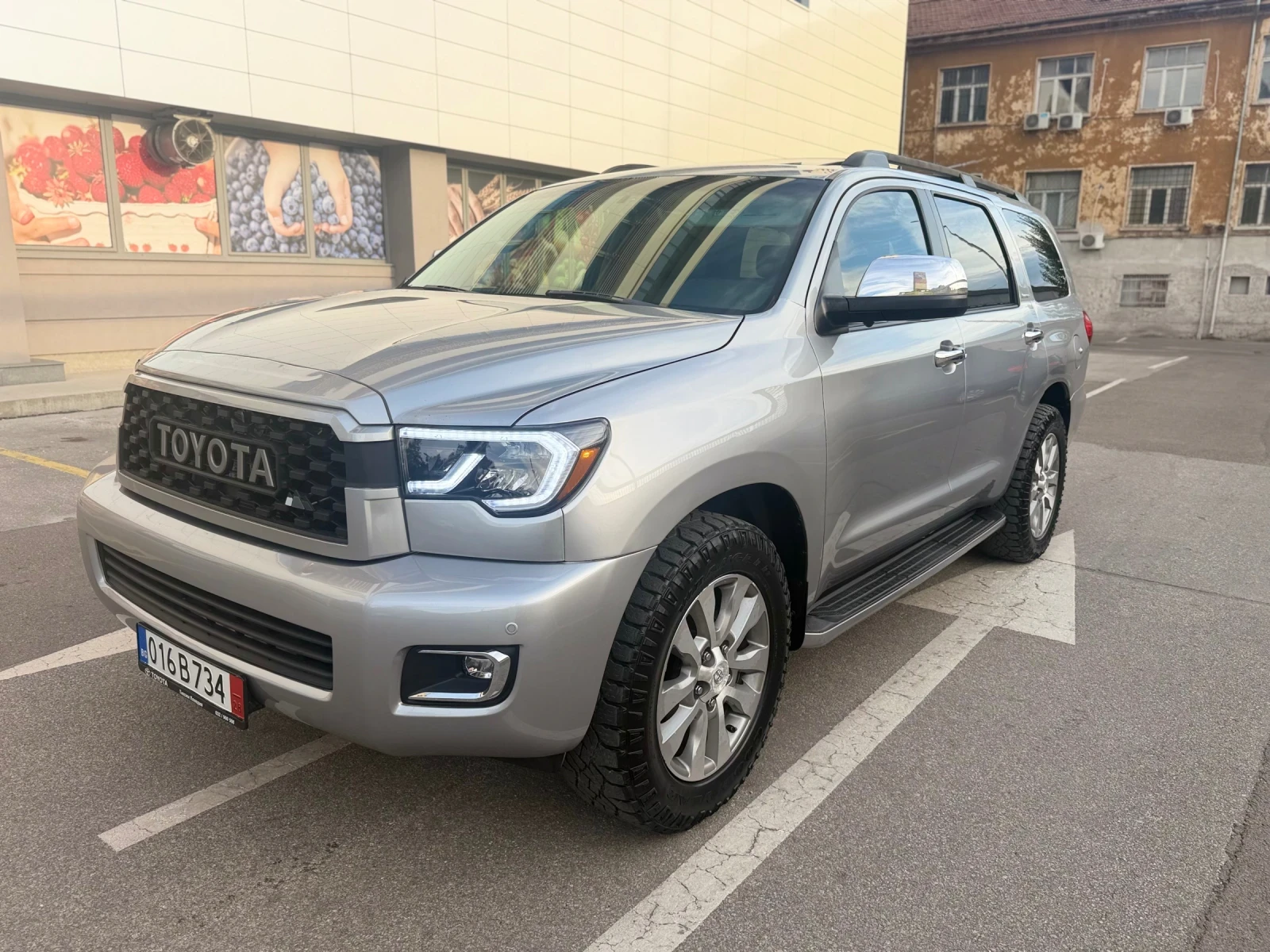 Toyota Sequoia Limited 7+ 1 LPG, снимка 4 - Автомобили и джипове - 56216735