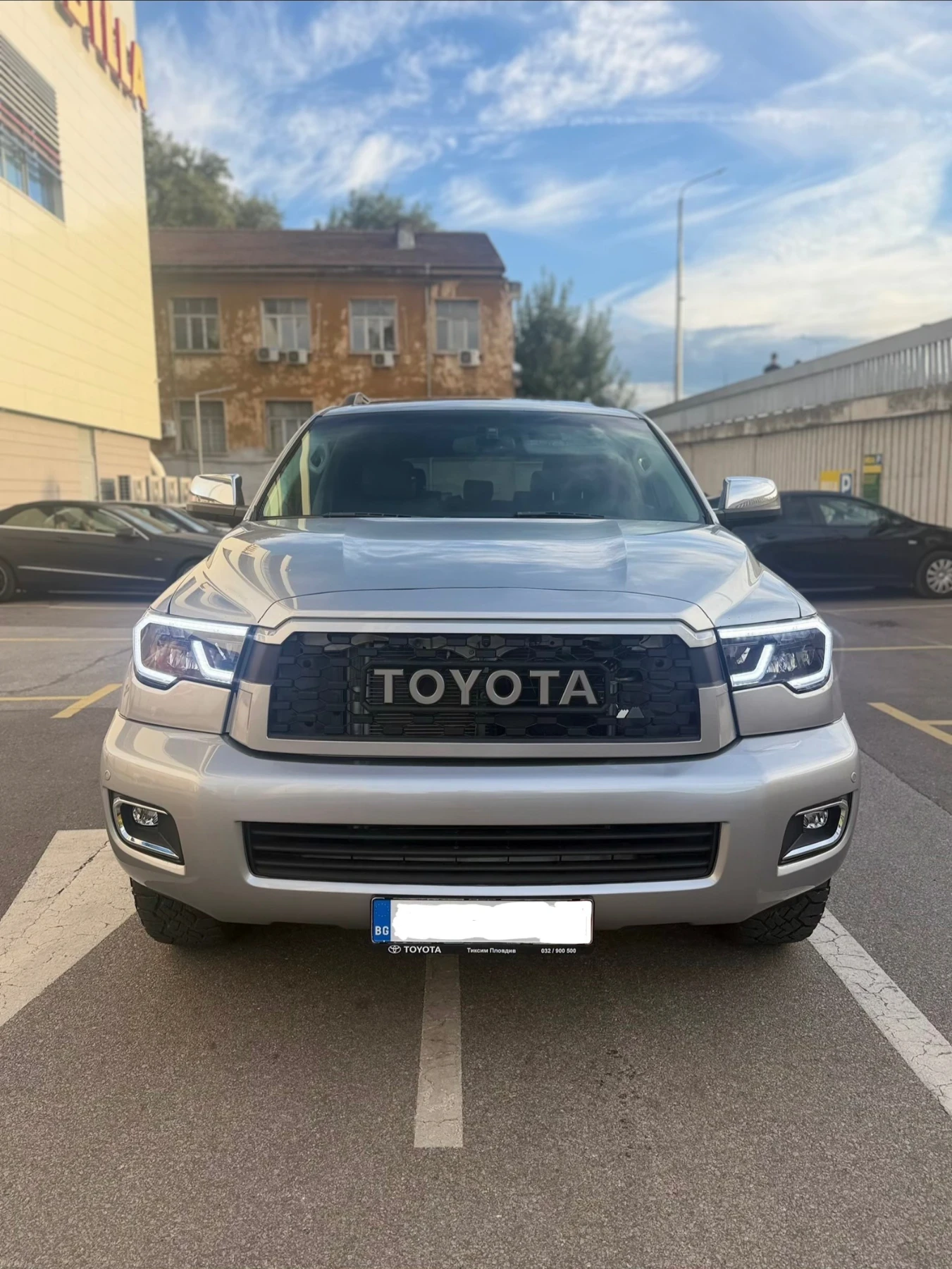 Toyota Sequoia Limited 7+ 1 LPG