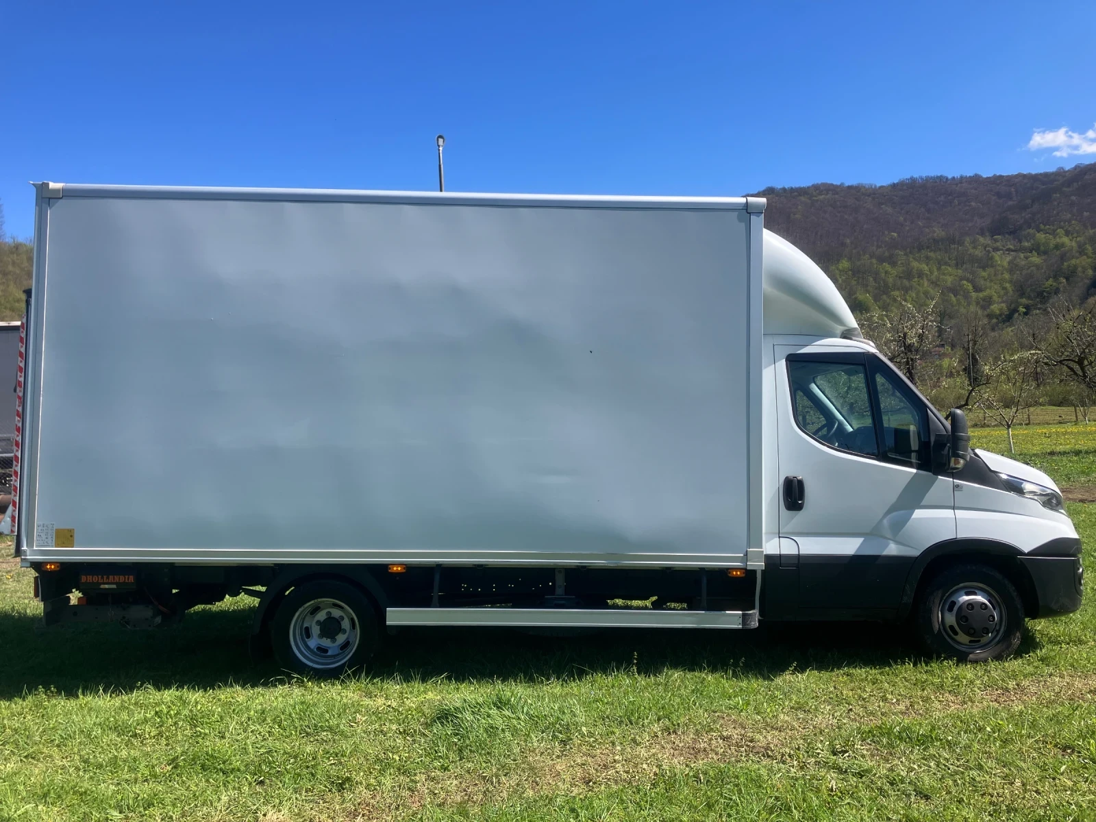 Iveco 35c15 35C15 - 4.45М ДВОЙНА ГУМА БОРД КЛИМАТРОНИК - изображение 4