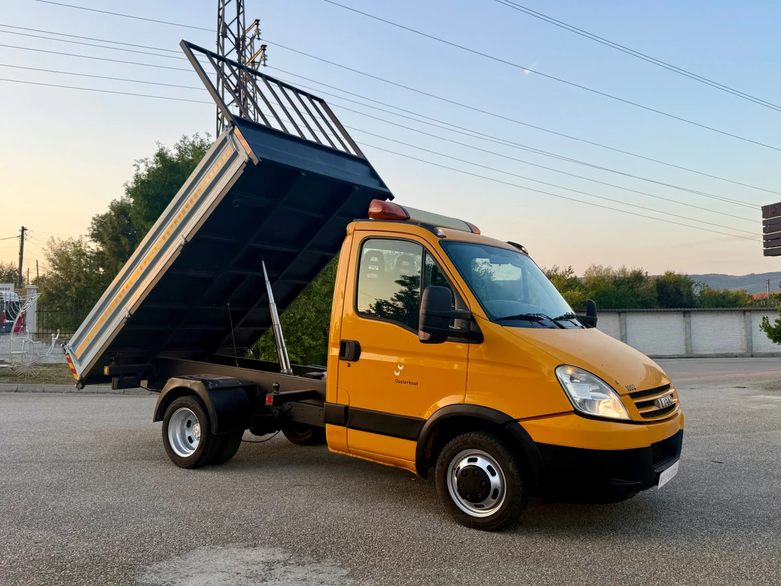 Iveco 35c15 Оригинален Тристранен Самосвал