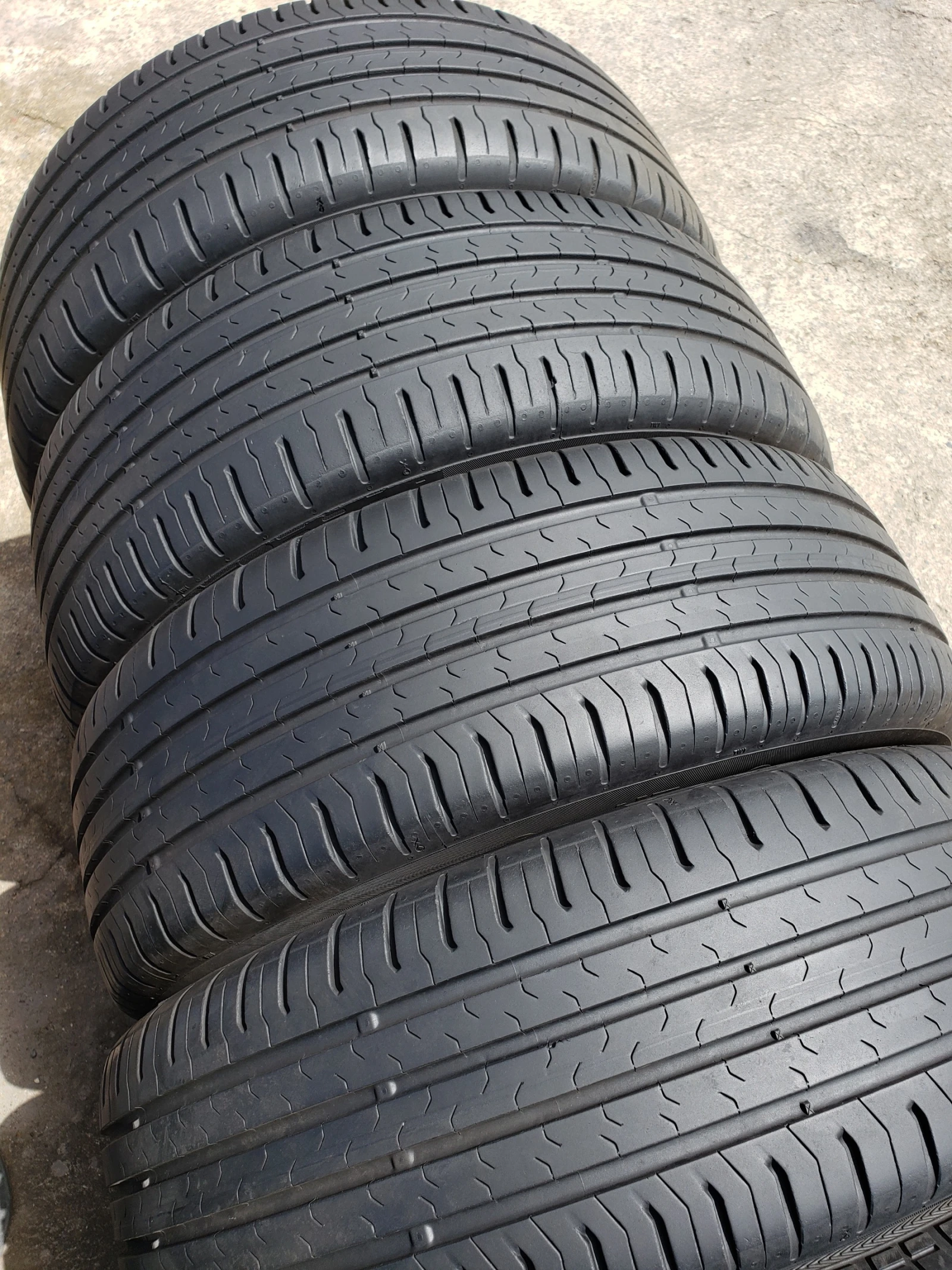 Гуми Летни 215/60R17, снимка 3 - Гуми и джанти - 54581780