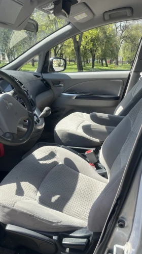 Mitsubishi Grandis, снимка 9