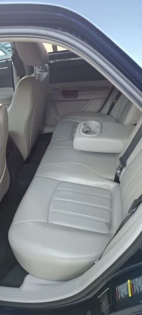 Chrysler 300c 3.2CRDI | Mobile.bg    9