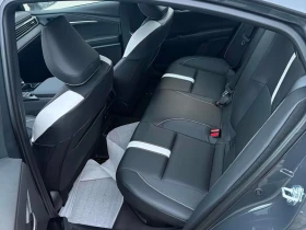 Toyota Camry * SE * CARFAX * БЕЗ ПЪРВОНАЧАЛНА ВНОСКА, снимка 11