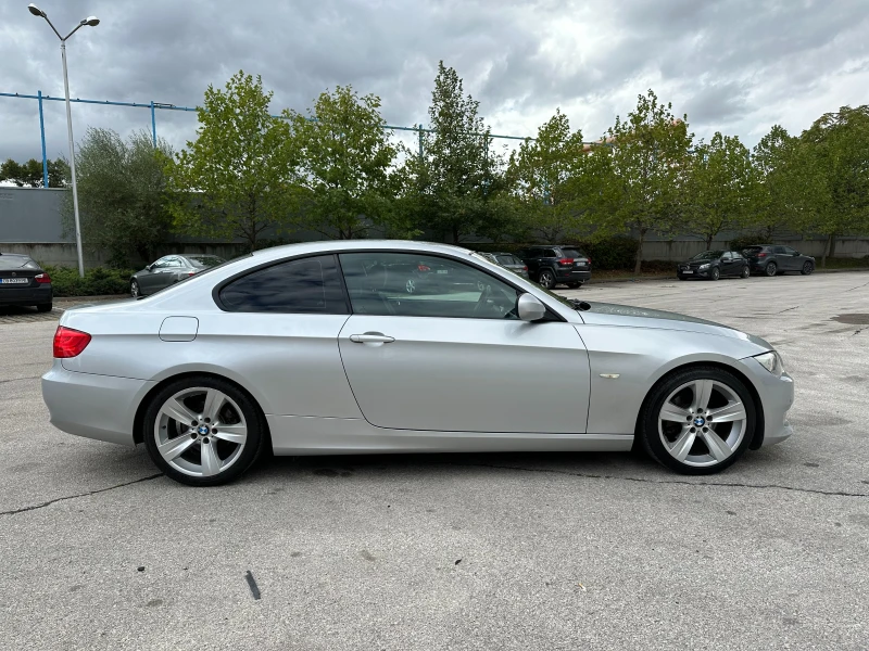 BMW 320 D  Автоматик Facelift, снимка 5 - Автомобили и джипове - 47280507