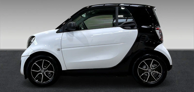 Smart Fortwo EQ = Exclusive= Plus Package Гаранция, снимка 3 - Автомобили и джипове - 47304678