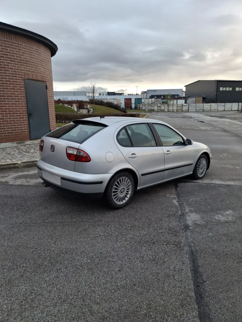 Seat Leon 1.8т 180 6ск Navi koja 4x4, снимка 6 - Автомобили и джипове - 48178942