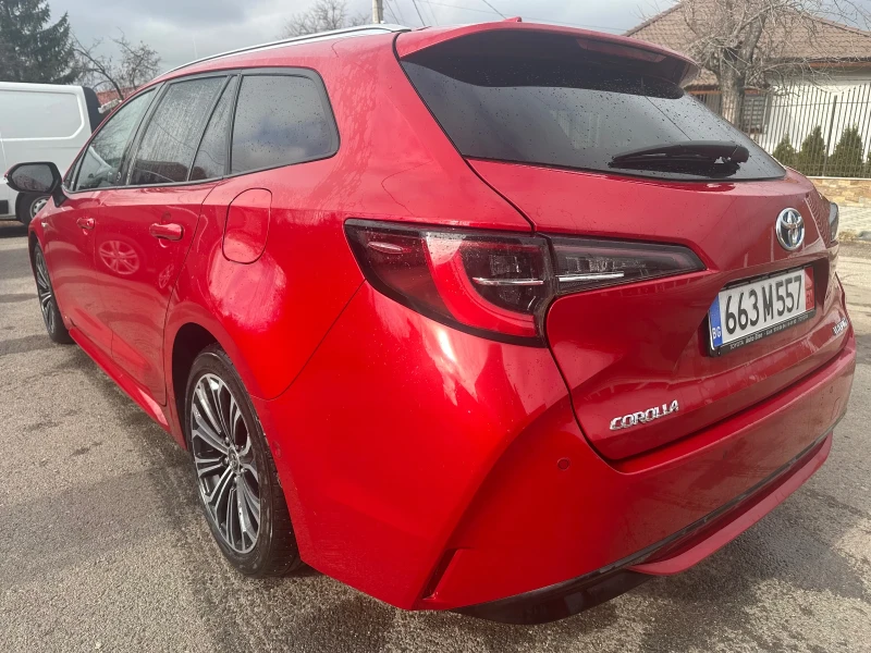 Toyota Corolla 2.0 Hybrid, снимка 5 - Автомобили и джипове - 48212872