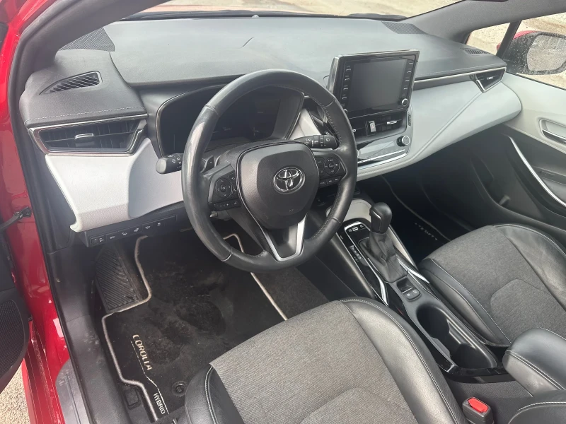 Toyota Corolla 2.0 Hybrid, снимка 9 - Автомобили и джипове - 48212872