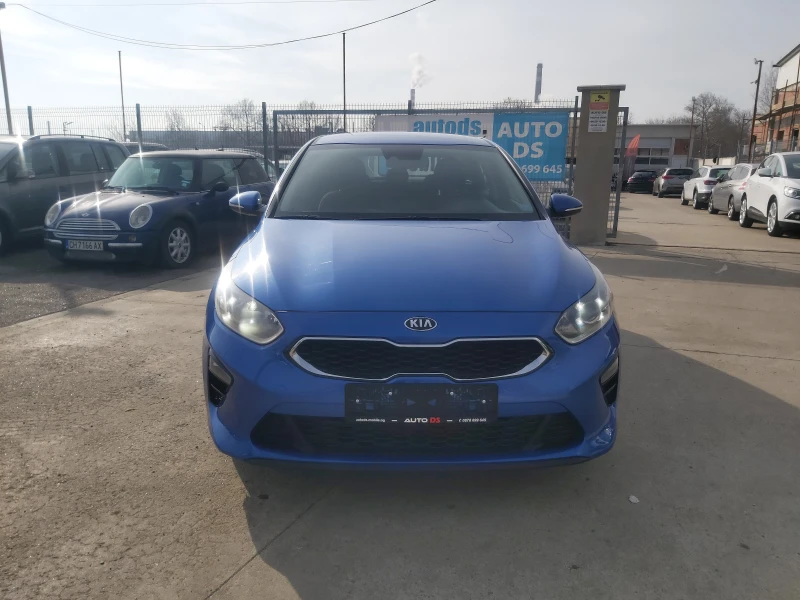 Kia Ceed Navi-Kamera-Automat-Euro-6D, снимка 2 - Автомобили и джипове - 48782772