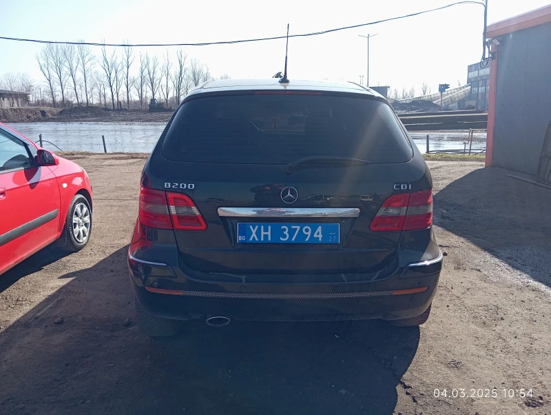 Mercedes-Benz B 200 Sport, снимка 3 - Автомобили и джипове - 49355965