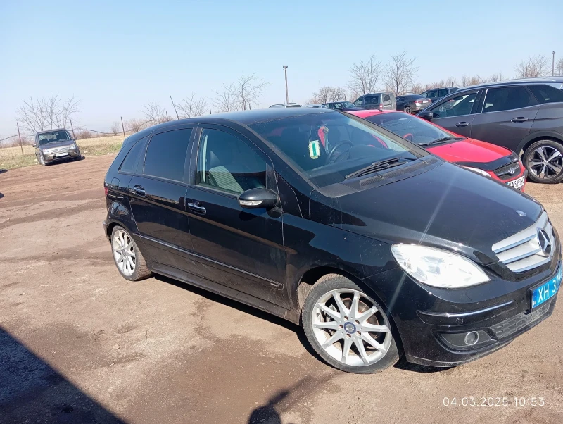 Mercedes-Benz B 200 Sport, снимка 1 - Автомобили и джипове - 49355965