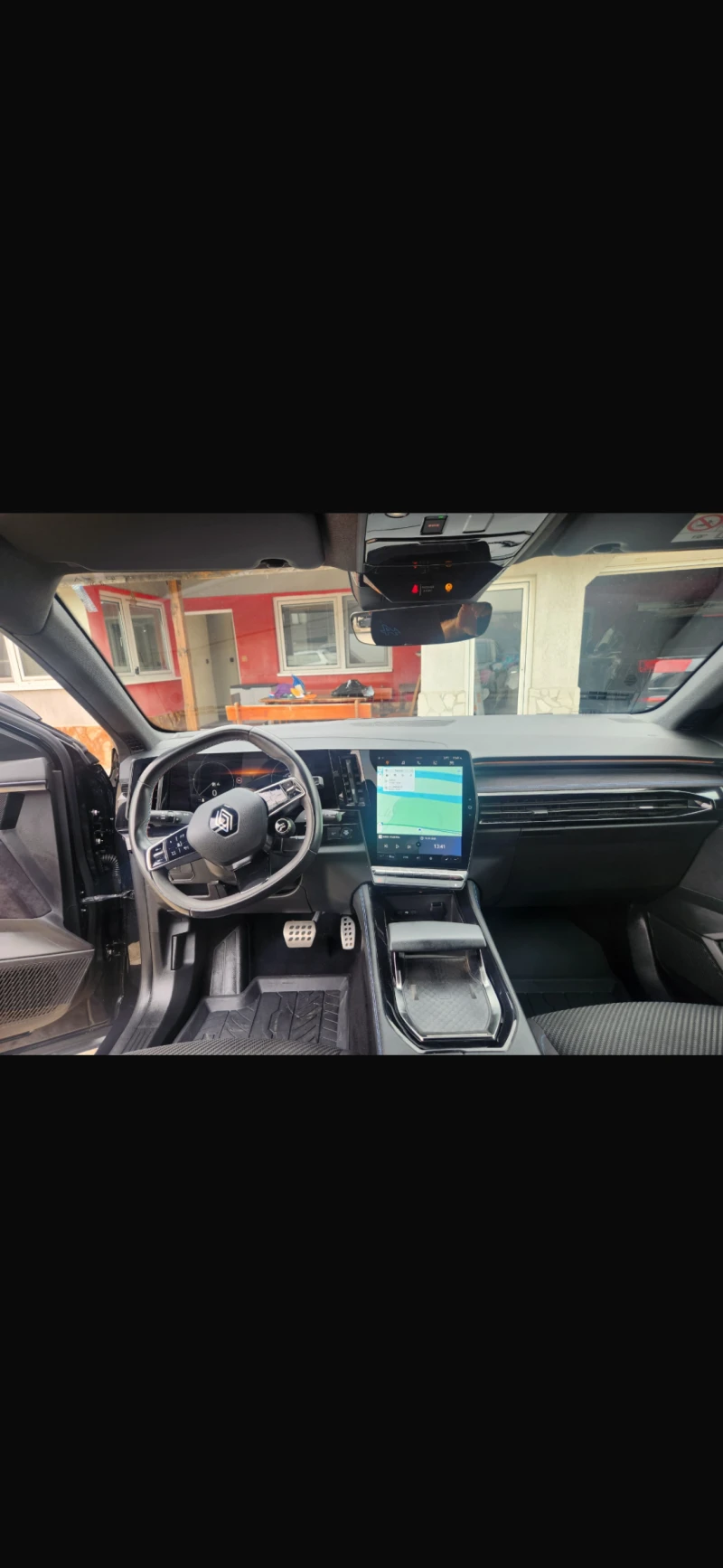 Renault Austral, снимка 14 - Автомобили и джипове - 51742155