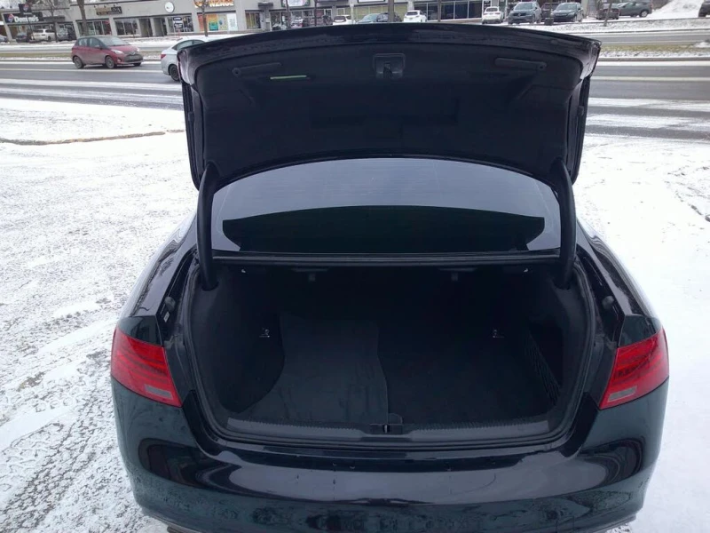 Audi A5 SLINE* ПАМЕТ* КАМЕРА* ПЕРА* КОЖА* ПОДГРЕВ* ПАНОРАМ, снимка 9 - Автомобили и джипове - 53091032