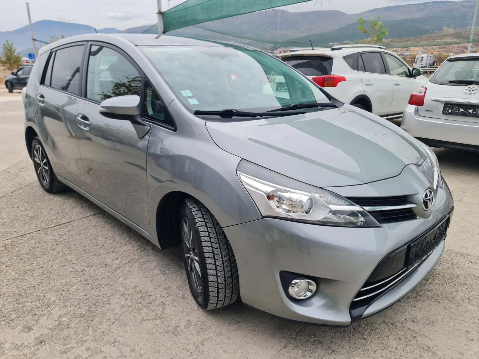 Toyota Verso 2.0 D4D Панорама Navi Камера 7-местна - изображение 3