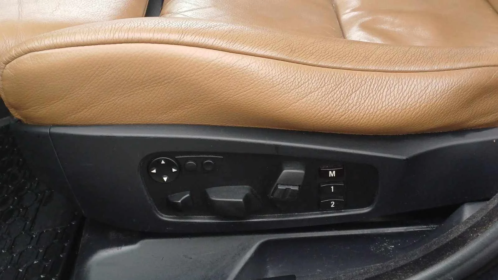 BMW 530 D, LCI, HeadUP, Comfort salon, dynamic lights - изображение 6