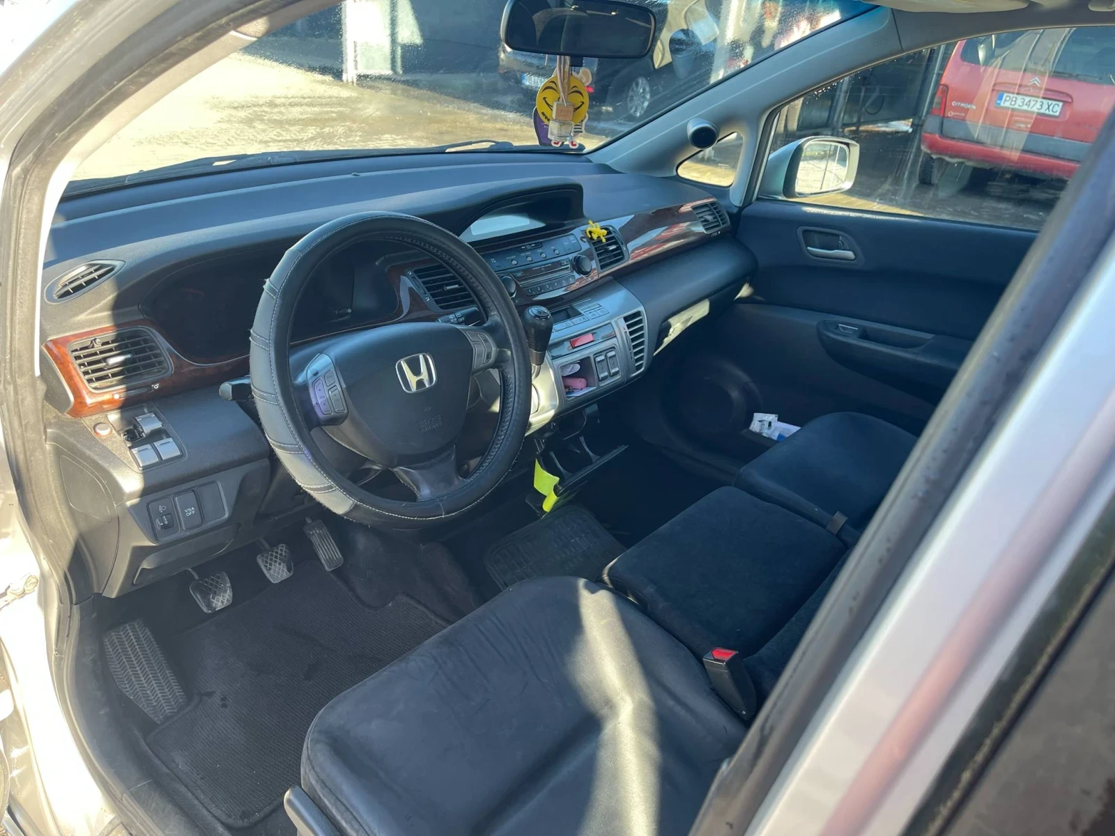 Honda Fr-v  - изображение 7