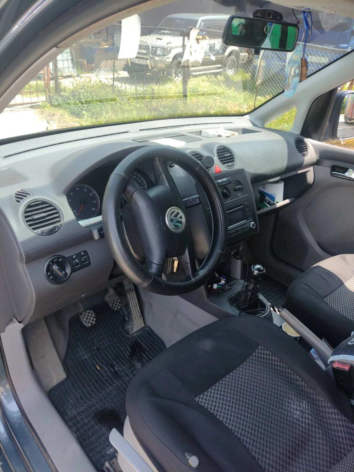 VW Caddy Life - изображение 4